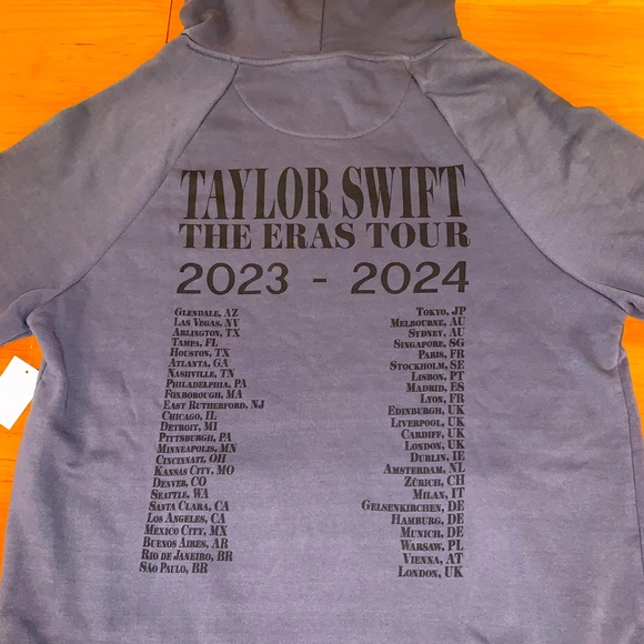 Taylor Swift - The Eras International Tour Washed Blue Hoodie - M - Picture 2 of 6